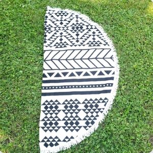 NEW* Round Beach Towel 5' wide - Checkmate